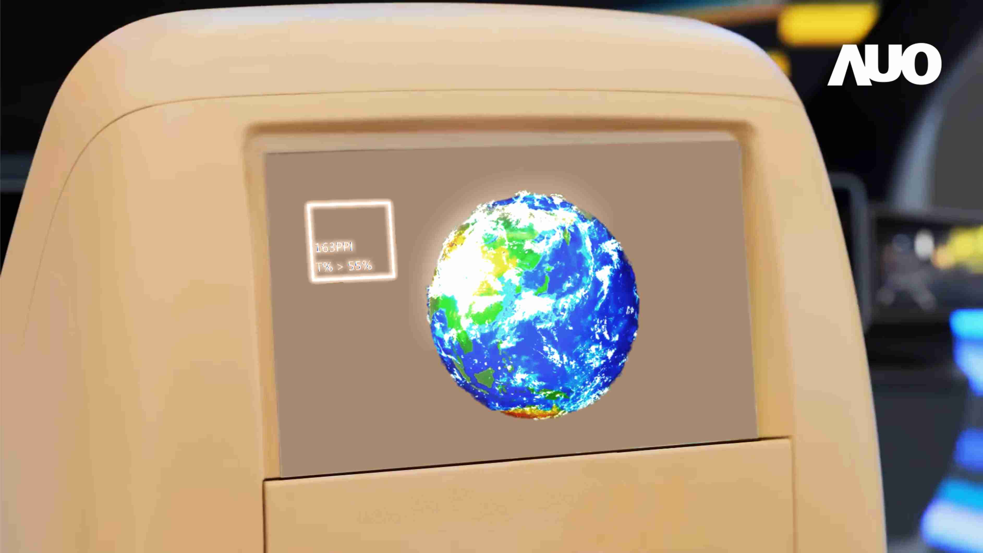 尊龙集团突破设计与制程挑战，，，，推出全球最高分辨率163ppi的13.5吋透明Micro LED面板，，并积极布局智能车市场，，以期拓展透明显示应用的可能性